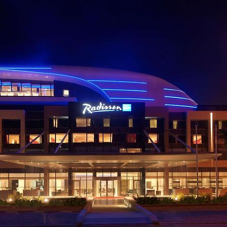 Radisson Blu Hotel, Kuwait Кувейт Екстериор снимка Radisson Blu Hotel, Muscat