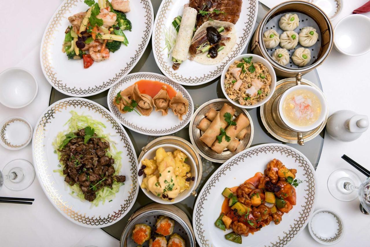 Radisson Blu Hotel, Kuwait Кувейт Екстериор снимка A selection of dim sum